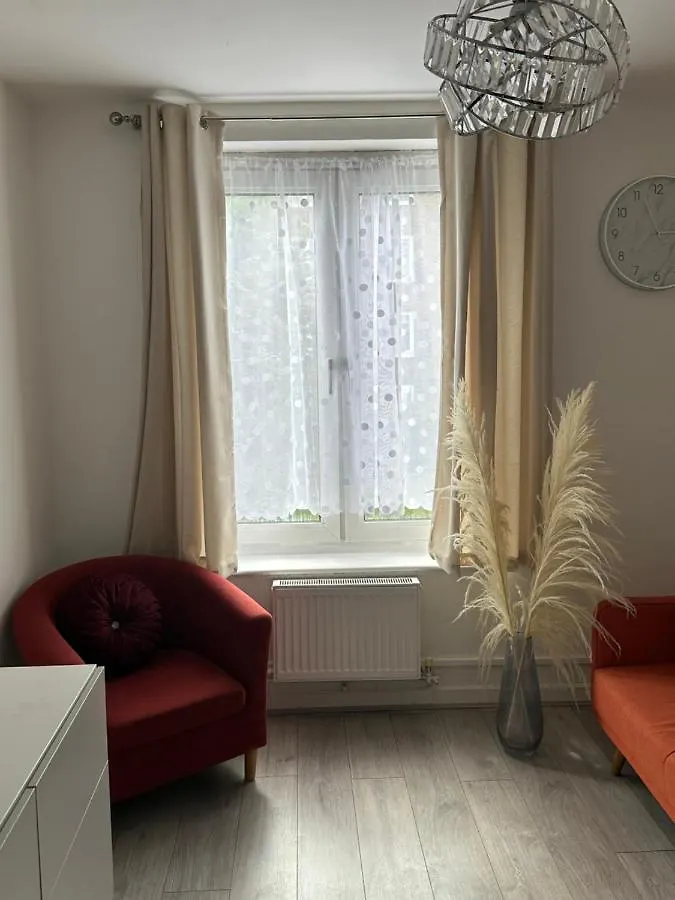8 Thomas House - Beautiful Spacious Modern Apartment London